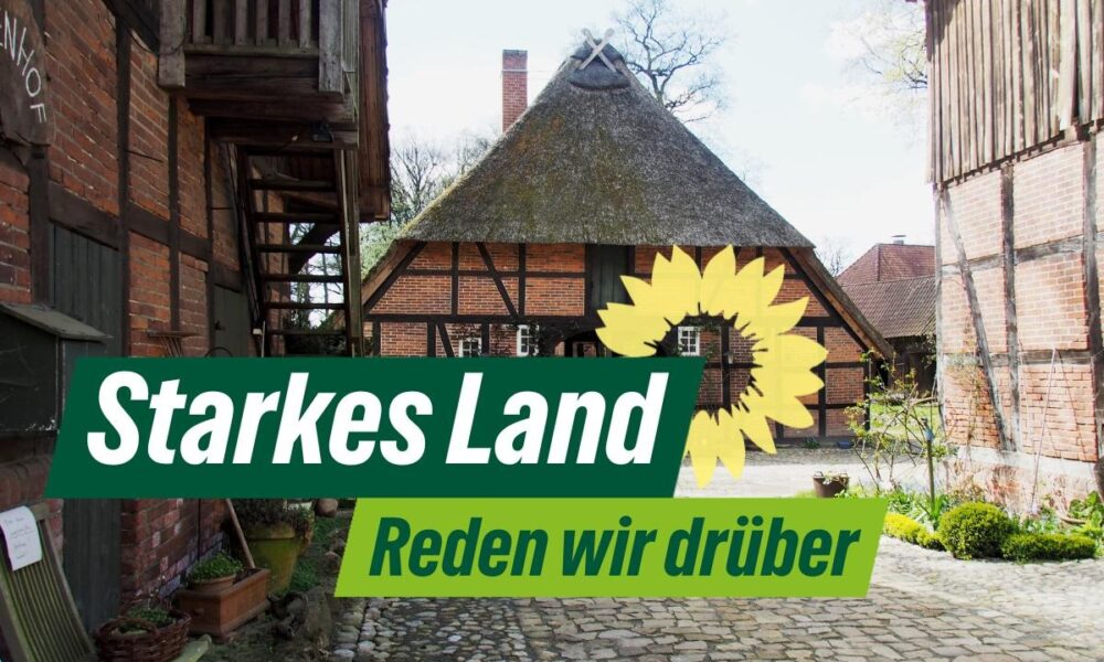 Schriftzug "Starkes Land Reden wir drüber" über einem Bild eines ländliches Hauses.