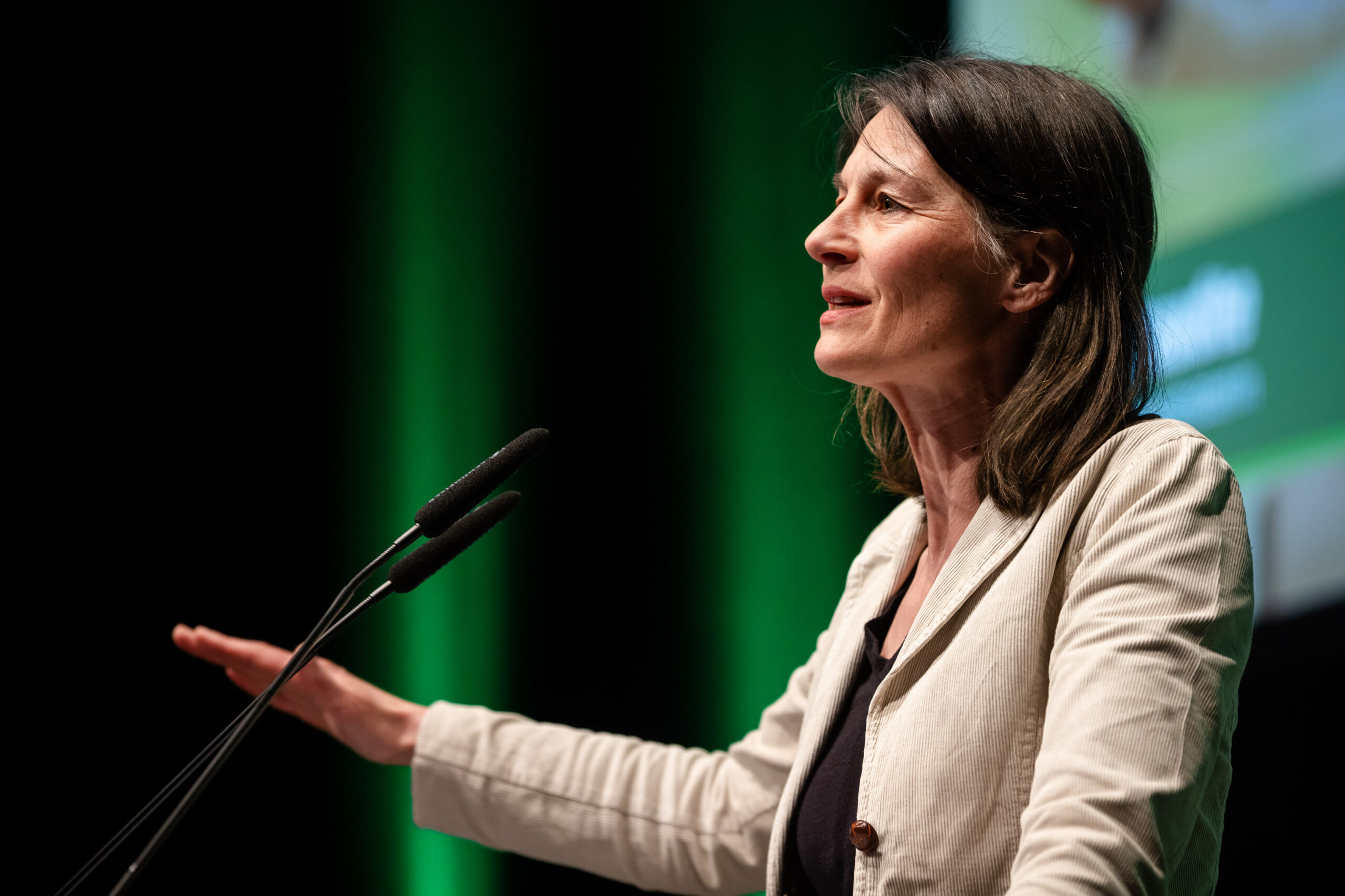 Miriam Staudte hält Rede zum Leitantrag für ländliche Räume